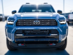 Toyota 4Runner Hybrid Platinum 4WD (Natl) 2025