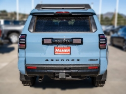 Toyota 4Runner Hybrid Platinum 4WD (Natl) 2025