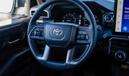 Toyota 4Runner Hybrid Platinum 4WD (Natl) 2025