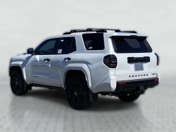 Toyota 4Runner Hybrid Platinum 4WD (Natl) 2026