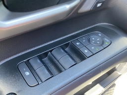 Toyota 4Runner Hybrid Platinum 4WD (Natl) 2026