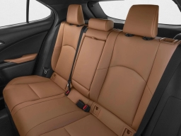 Lexus UX UX 300h Premium FWD 2026