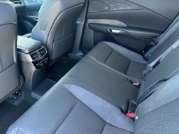 Lexus RX RX 450h+ Luxury AWD 2026