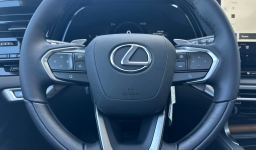 Lexus RX RX 450h+ Luxury AWD 2026