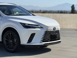 Lexus RX RX 450h+ Premium AWD 2026