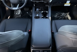 Lexus RX RX 450h+ Premium AWD 2026