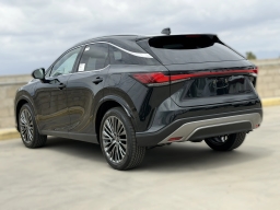 Lexus RX RX 450h+ Luxury AWD 2026