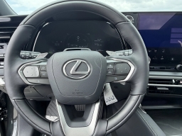 Lexus RX RX 450h+ Luxury AWD 2026