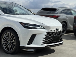Lexus RX RX 450h+ Luxury AWD 2026