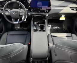 Lexus RX RX 450h+ Luxury AWD 2026