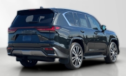 Lexus LX LX 700h Luxury 4WD 2026