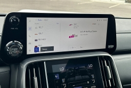 Lexus LX LX 700h Luxury 4WD 2026