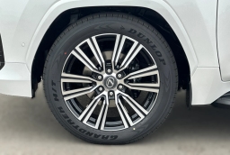 Lexus LX LX 700h Luxury 4WD 2026