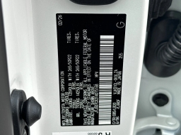 Lexus LX LX 700h Luxury 4WD 2026