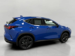 Lexus NX NX 450h+ Luxury AWD 2026