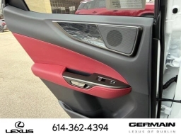 Lexus NX NX 450h+ Premium AWD 2026