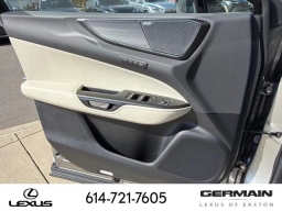 Lexus NX NX 450h+ Luxury AWD 2026