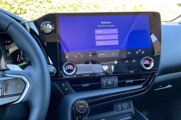 Lexus NX NX 450h+ Luxury AWD 2026