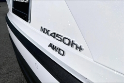 Lexus NX NX 450h+ Luxury AWD 2026