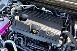 Lexus NX NX 450h+ Luxury AWD 2026