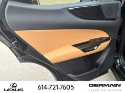 Lexus NX NX 450h+ Premium AWD 2026