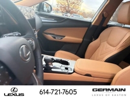 Lexus NX NX 450h+ Premium AWD 2026