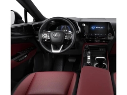 Lexus NX NX 450h+ Premium AWD 2026