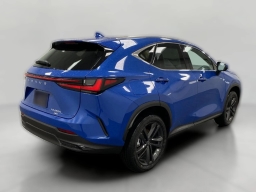 Lexus NX NX 450h+ Luxury AWD 2026