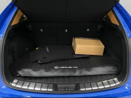 Lexus NX NX 450h+ Luxury AWD 2026