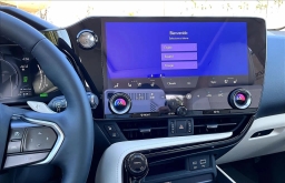 Lexus NX NX 450h+ Luxury AWD 2026