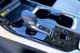 Lexus NX NX 450h+ Luxury AWD 2026