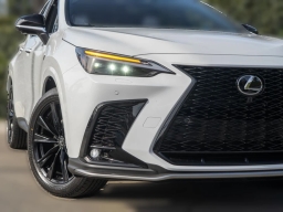Lexus NX NX 450h+ F SPORT Handling AWD 2026