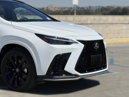 Lexus NX NX 450h+ F SPORT Handling AWD 2026
