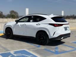 Lexus NX NX 450h+ F SPORT Handling AWD 2026