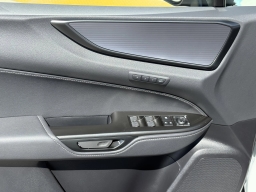 Lexus NX NX 450h+ F SPORT Handling AWD 2026