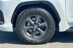 Lexus LX LX 700h Overtrail 4WD 2026