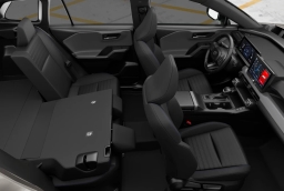 Toyota RAV4 SE AWD (Natl) 2026