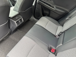 Toyota bZ XLE AWD (Natl) 2026