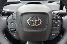 Toyota bZ XLE AWD (Natl) 2026