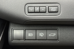 Toyota bZ XLE AWD (Natl) 2026