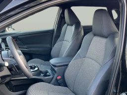 Toyota bZ Limited FWD (Natl) 2026