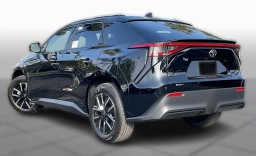 Toyota bZ Limited FWD (Natl) 2026