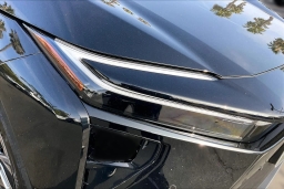 Toyota bZ Limited FWD (Natl) 2026