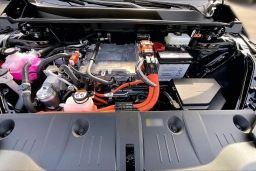 Toyota bZ Limited FWD (Natl) 2026