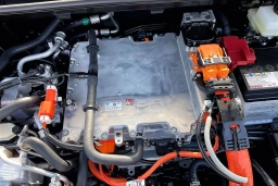 Toyota bZ Limited FWD (Natl) 2026