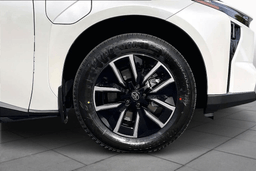 Toyota bZ XLE Plus FWD (Natl) 2026