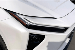 Toyota bZ XLE Plus FWD (Natl) 2026