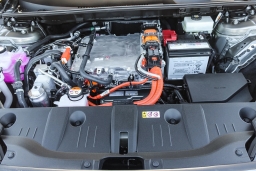 Toyota bZ XLE Plus FWD (Natl) 2026