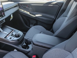 Toyota bZ XLE Plus FWD (Natl) 2026