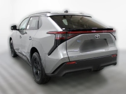 Toyota bZ XLE Plus FWD (Natl) 2026